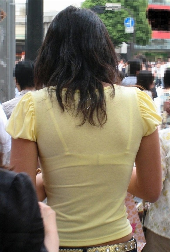 透けブラしてる素人娘の街撮りエロ画像 2254