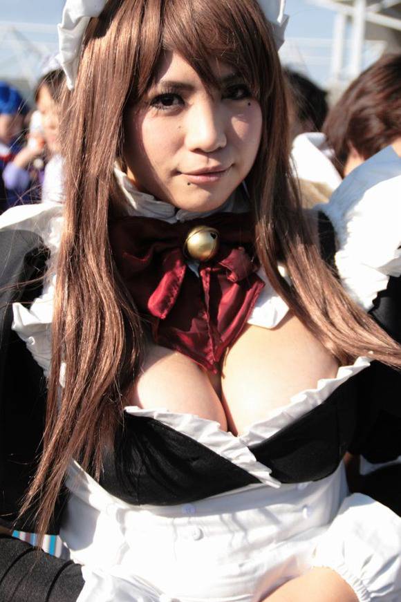 ナンパしたら即ホでエッチ出来そうなコスプレイヤーのエロ画像 1022