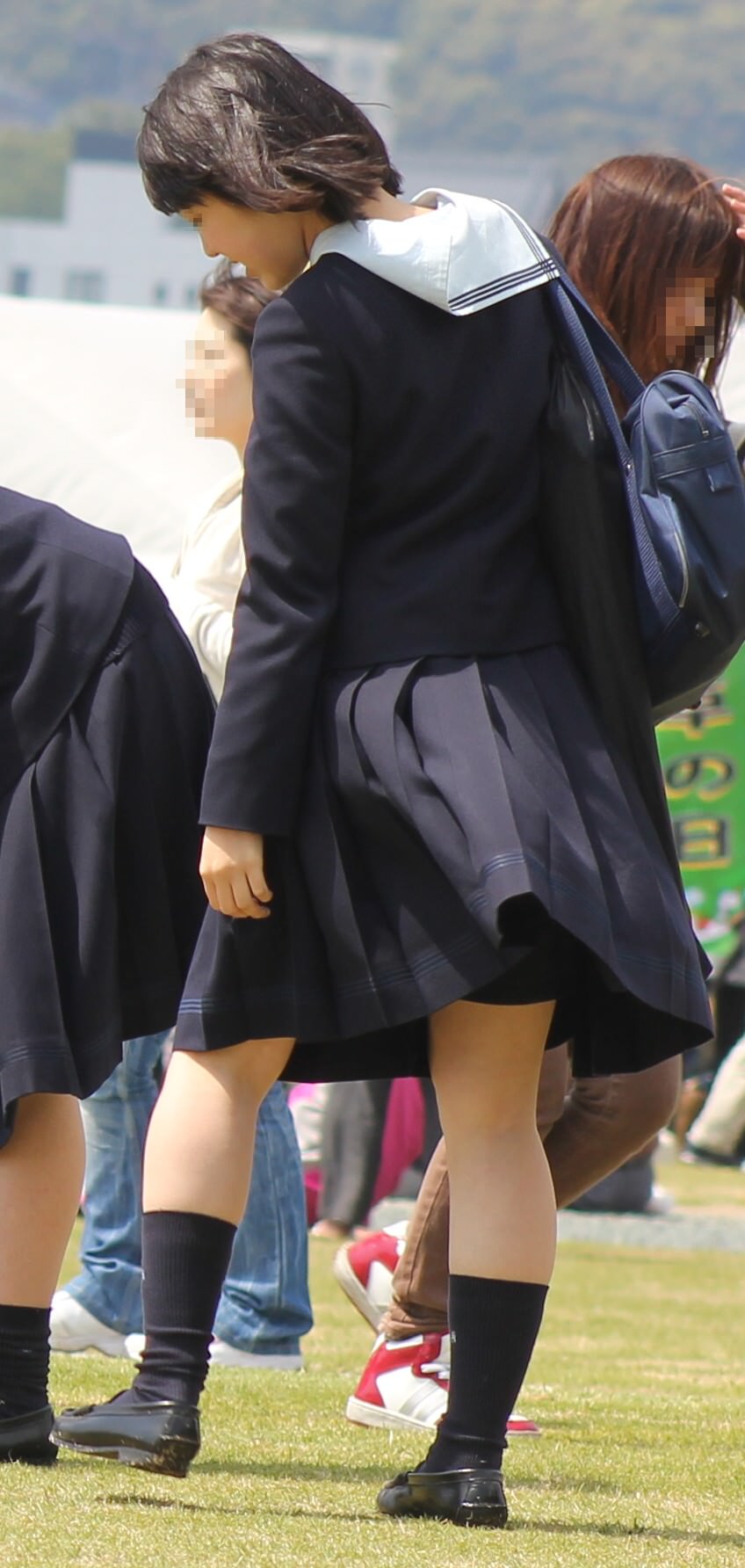 女子校生がパンチラでハーパン履いてたエロ画像 2722