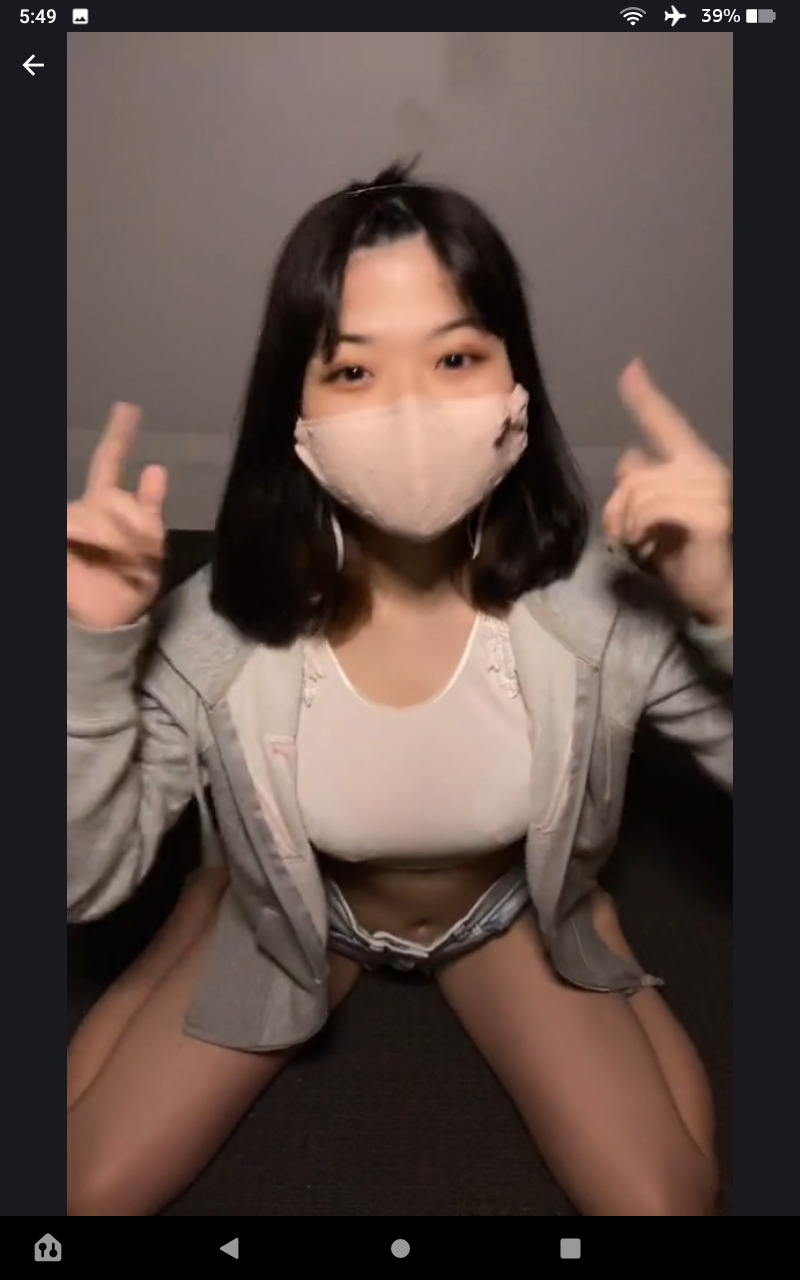 Tiktok 巨乳 エロ