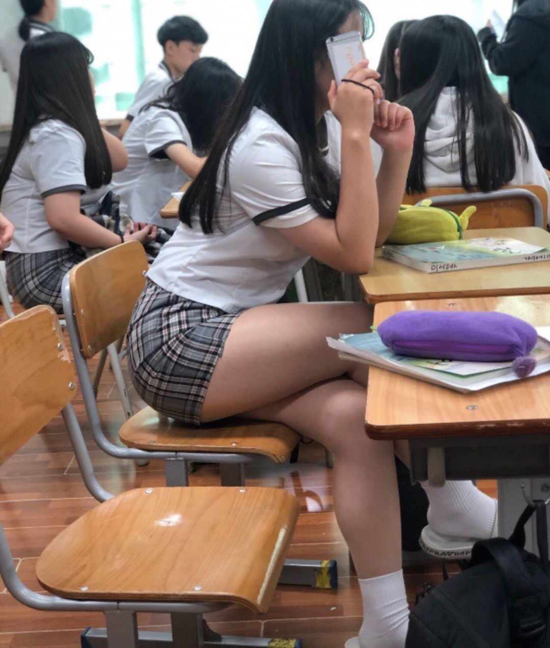 韓国女子の制服がエロすぎて勃起不可避な件ｗｗｗｗｗｗｗｗｗｗｗｗｗｗｗ | 素人エロ画像やったる夫